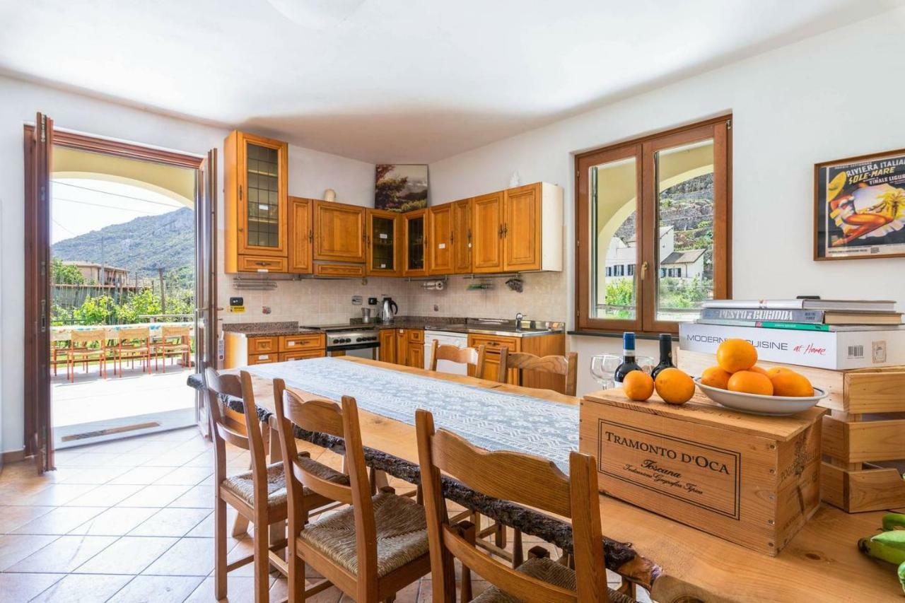 菲纳莱利古雷Charming Ligurian Riviera House别墅 外观 照片